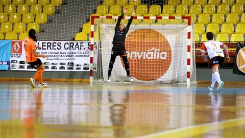 UOEnvialia_BurelaFS_174