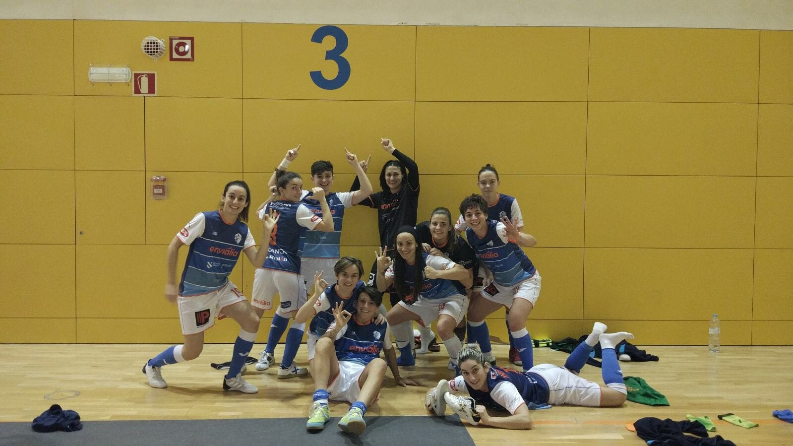 Esplugues_Ourense_Envialia