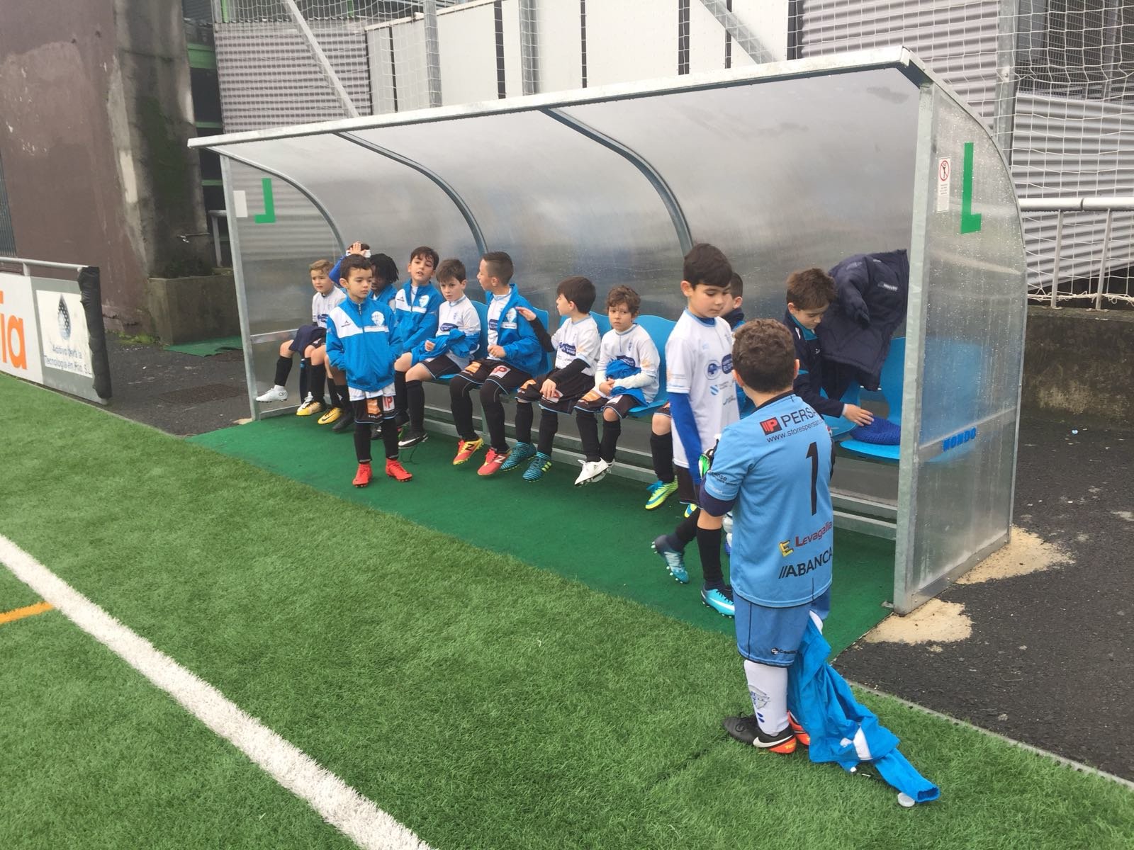 Prebenjamin_OurenseCFtorneopabellondic2017_4