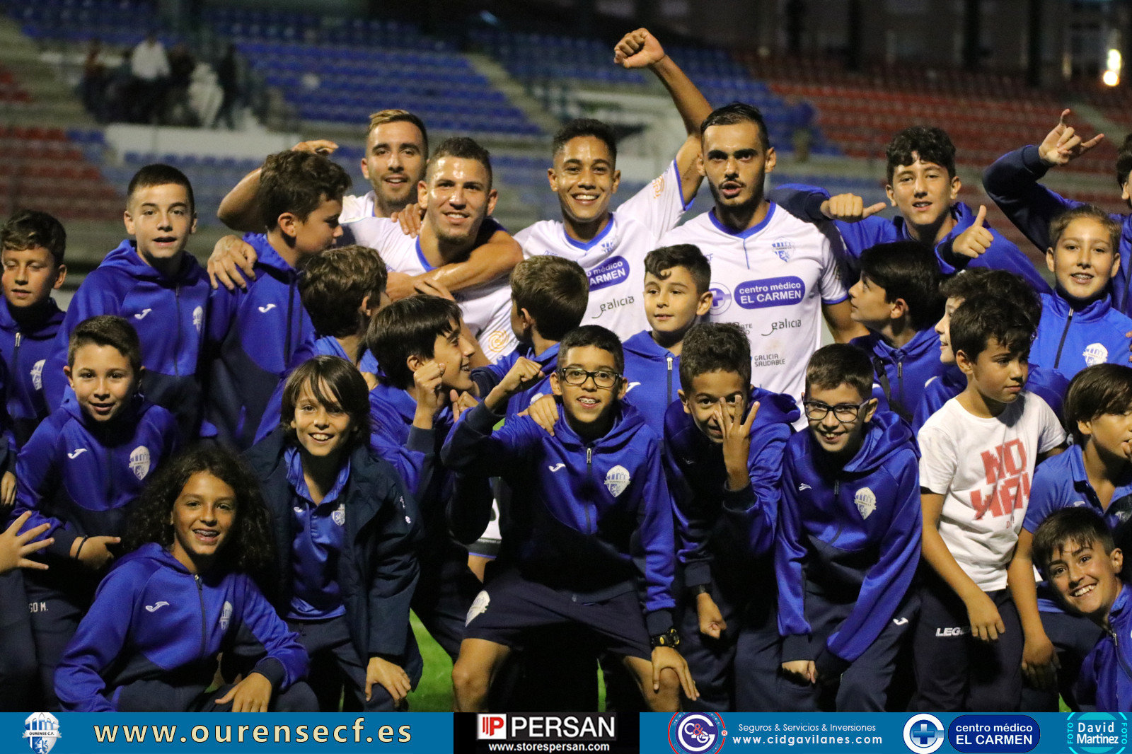 2019-09-21_20-54-45_DavidMartinez_002